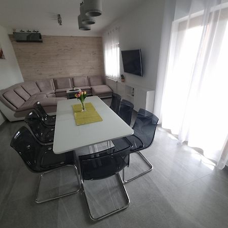 Апартаменти Apartman Bura Поседар'є Номер фото