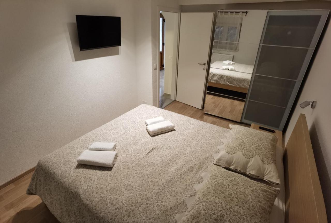 Апартаменти Apartman Bura Поседар'є Екстер'єр фото