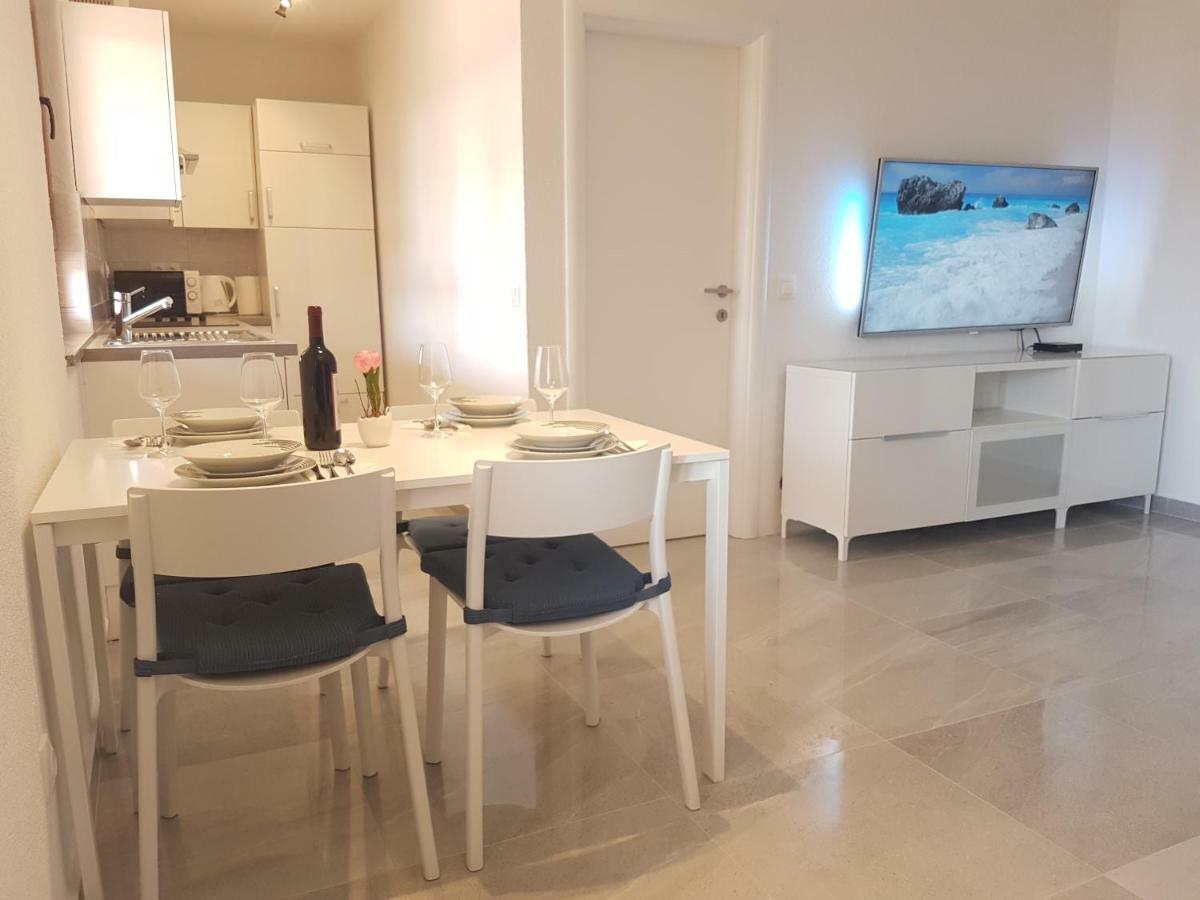 Апартаменти Apartman Bura Поседар'є Екстер'єр фото